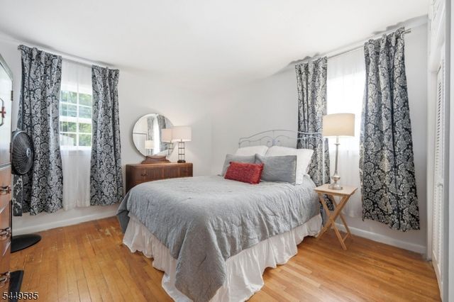 110 Truman Blvd, Oakland Boro, NJ 07436