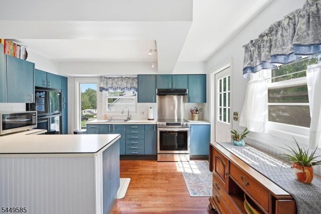 110 Truman Blvd, Oakland Boro, NJ 07436