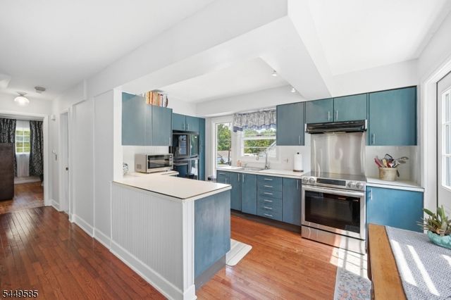 110 Truman Blvd, Oakland Boro, NJ 07436