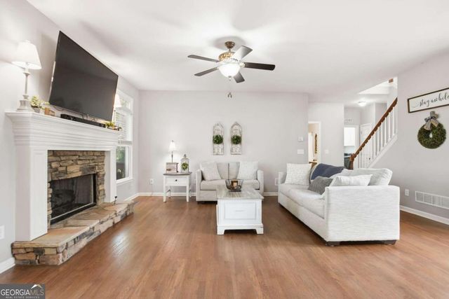 762 Bentleaf Drive, Dallas, GA 30132