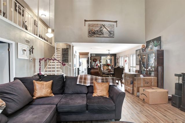 2718 Kissing Camel Court, Missouri City, TX 77459