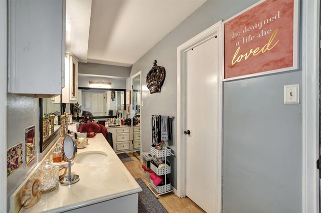 2718 Kissing Camel Court, Missouri City, TX 77459