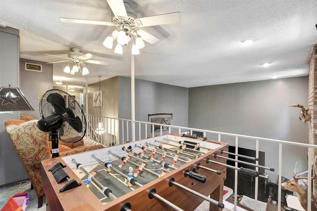 2718 Kissing Camel Court, Missouri City, TX 77459