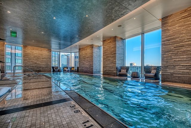 1 Dalton 3306, Boston, MA 02115