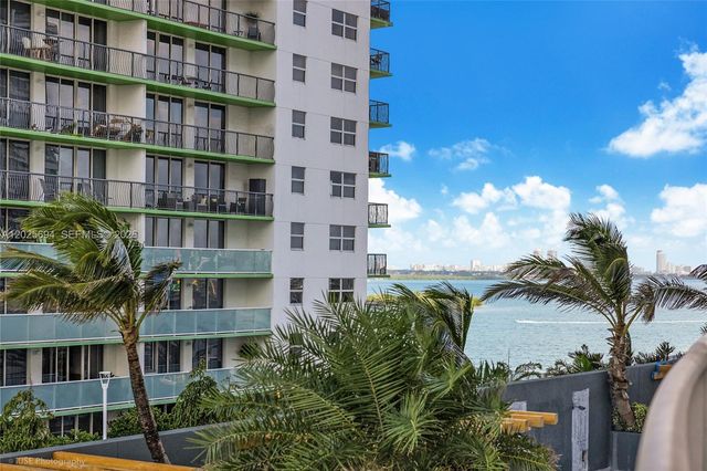 1750 N Bayshore Dr 1219, Miami, FL 33132