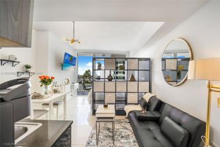 1750 N Bayshore Dr 1219, Miami, FL 33132