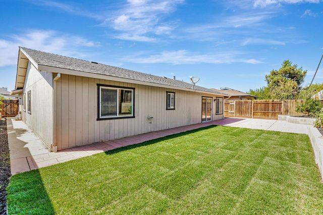 1671 Monticello Drive, Hollister, CA 95023