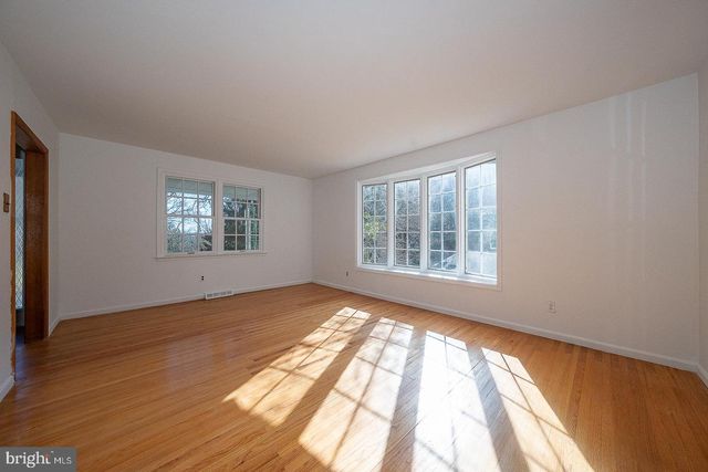 485 GARRISON WAY, Conshohocken, PA 19428