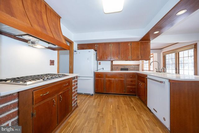 485 GARRISON WAY, Conshohocken, PA 19428