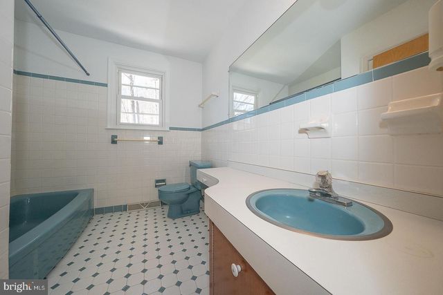 485 GARRISON WAY, Conshohocken, PA 19428