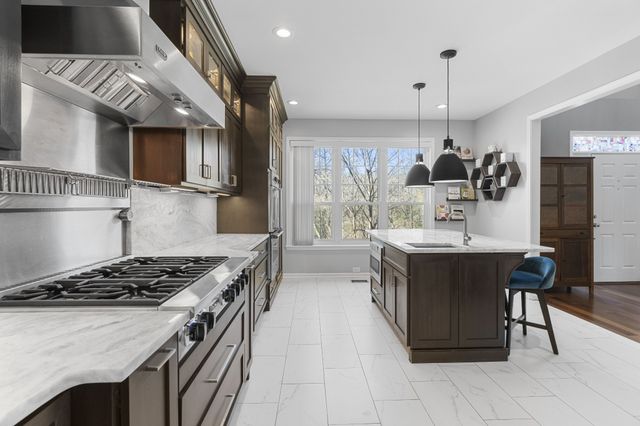 2003 Earl Pearce Cir, Mount Juliet, TN 37122