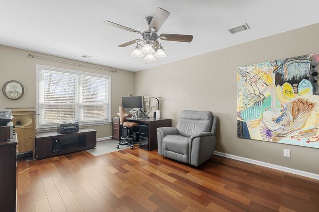 2003 Earl Pearce Cir, Mount Juliet, TN 37122