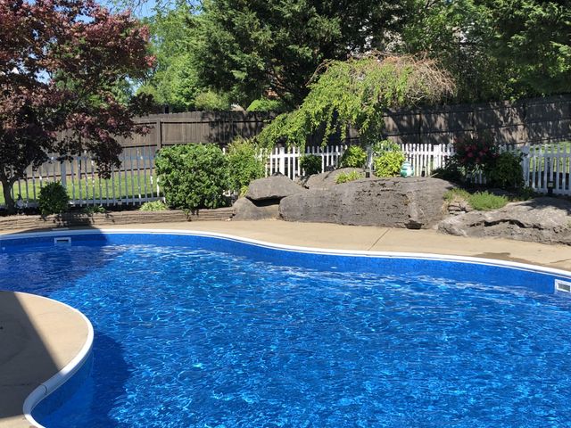 2003 Earl Pearce Cir, Mount Juliet, TN 37122