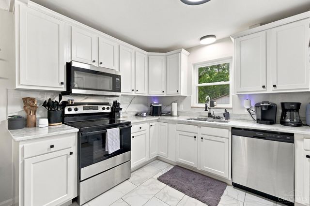 1467 Larann Lane, North College Hill, OH 45231