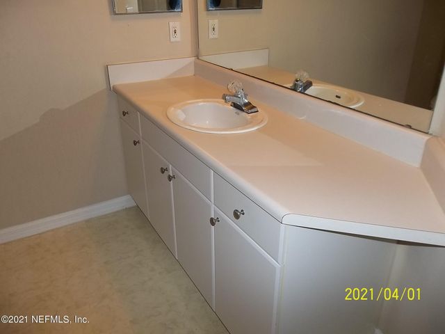 3591 KERNAN Boulevard S 326, Jacksonville, FL 32224