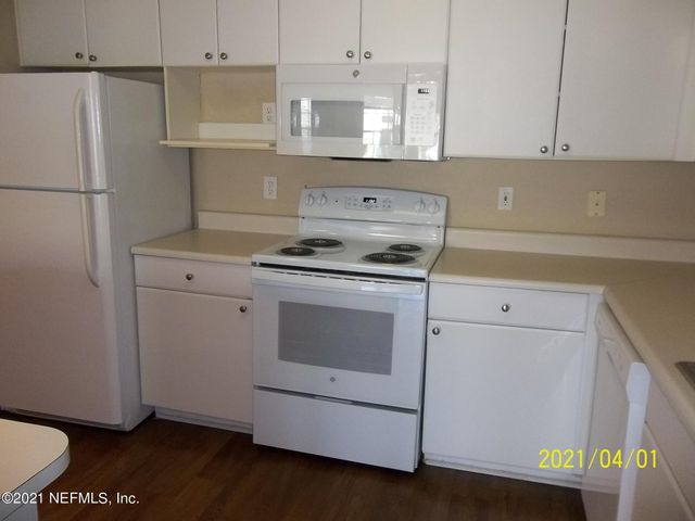 3591 KERNAN Boulevard S 326, Jacksonville, FL 32224