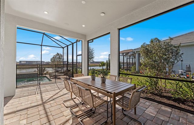 4829 LONG POINT RUN, Lakewood Ranch, FL 34211