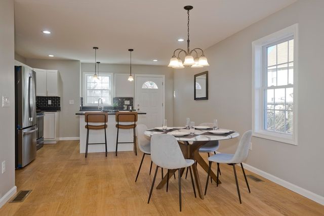 16-20 Cambridge St, Springfield, MA 01108