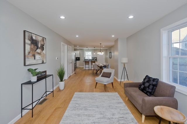 16-20 Cambridge St, Springfield, MA 01108