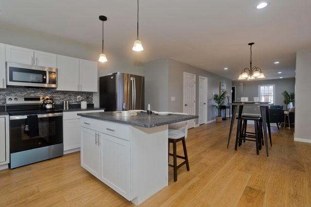 16-20 Cambridge St, Springfield, MA 01108
