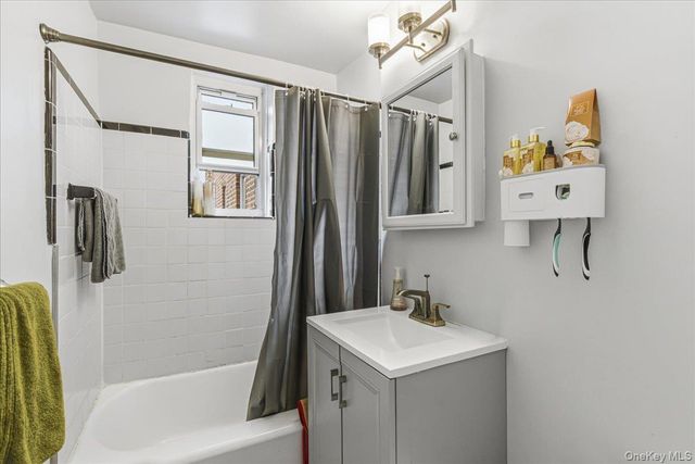 62-59 108th Street 4C, Forest Hills, NY 11375