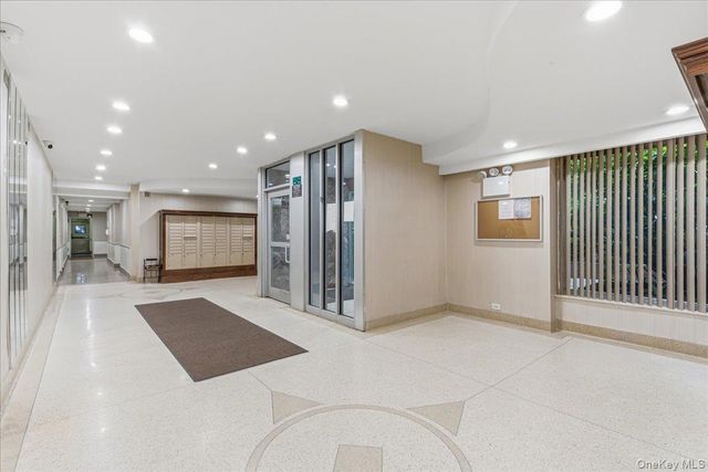 62-59 108th Street 4C, Forest Hills, NY 11375