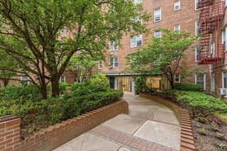 62-59 108th Street 4C, Forest Hills, NY 11375