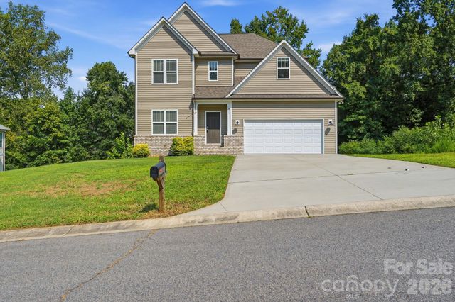235 Brook Avenue SE, Concord, NC 28025