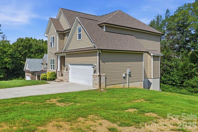 235 Brook Avenue SE, Concord, NC 28025