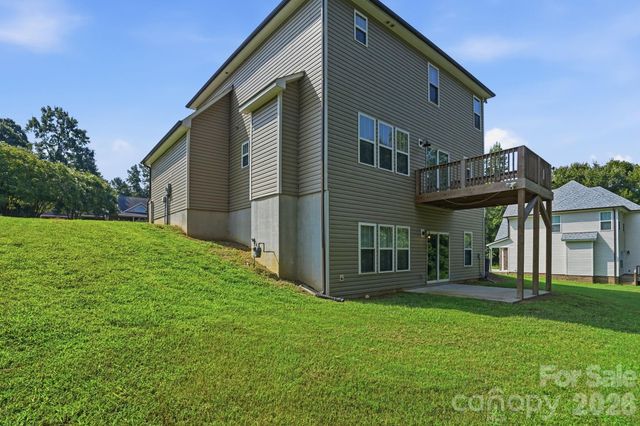 235 Brook Avenue SE, Concord, NC 28025