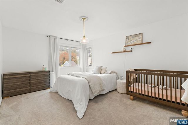 11A Riverview Circle 11A, North Bergen, NJ 07047