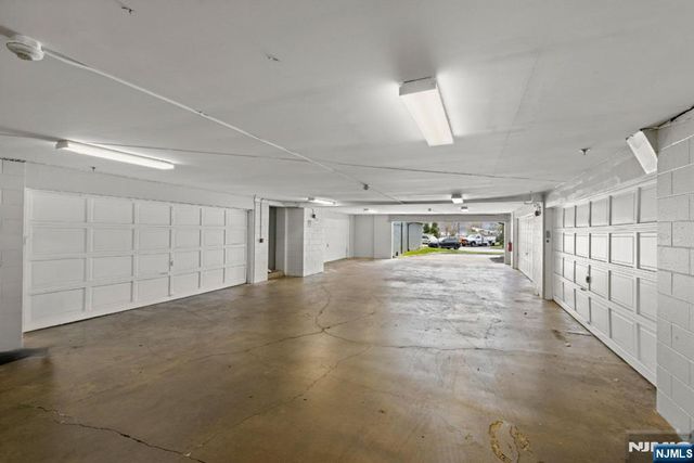 11A Riverview Circle 11A, North Bergen, NJ 07047