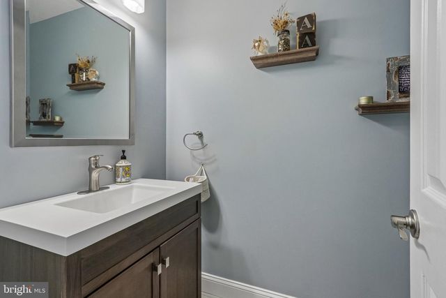 667 COLONEL DEWEES RD, Wayne, PA 19087
