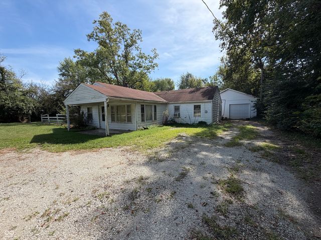 2773 E 600 North, Greenfield, IN 46140