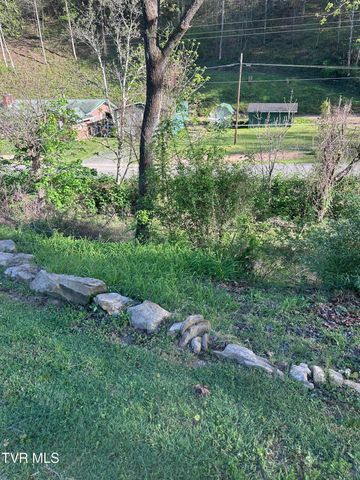 157 Sulaga Drive, Pennington Gap, VA 24277