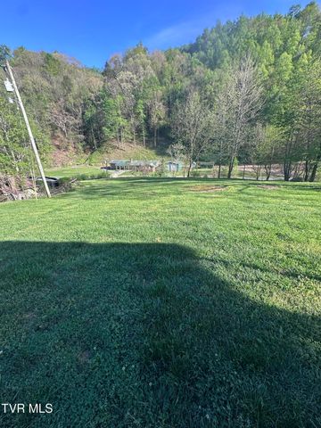 157 Sulaga Drive, Pennington Gap, VA 24277