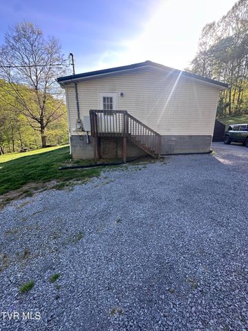 157 Sulaga Drive, Pennington Gap, VA 24277