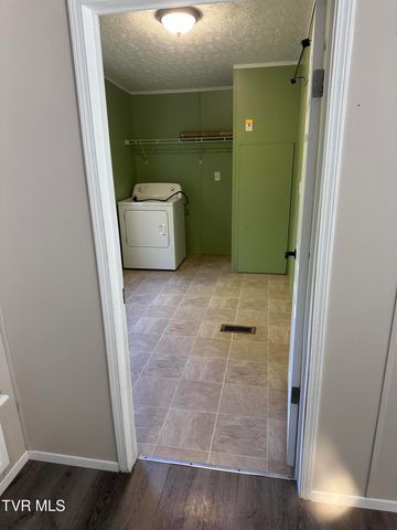 157 Sulaga Drive, Pennington Gap, VA 24277