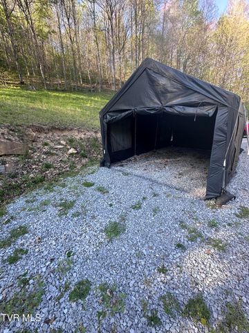 157 Sulaga Drive, Pennington Gap, VA 24277
