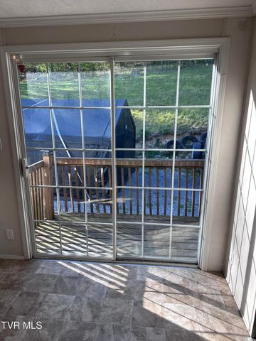 157 Sulaga Drive, Pennington Gap, VA 24277