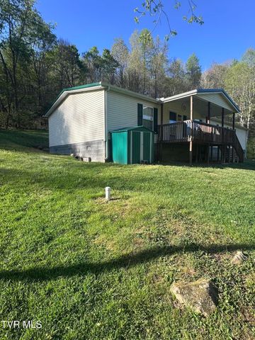 157 Sulaga Drive, Pennington Gap, VA 24277