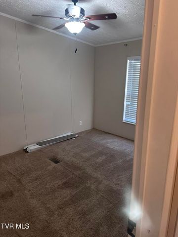157 Sulaga Drive, Pennington Gap, VA 24277