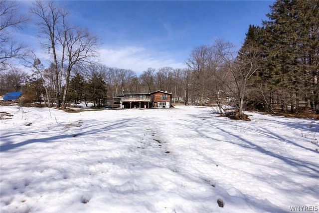 742 Mckennan Road, Herkimer, NY 13350