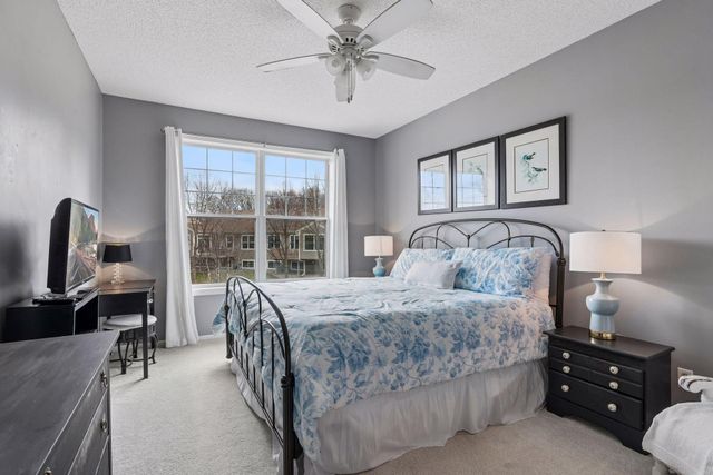 8377 Crabapple Court, Victoria, MN 55386
