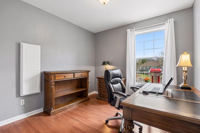 8377 Crabapple Court, Victoria, MN 55386