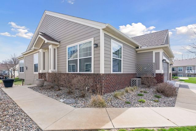 8377 Crabapple Court, Victoria, MN 55386