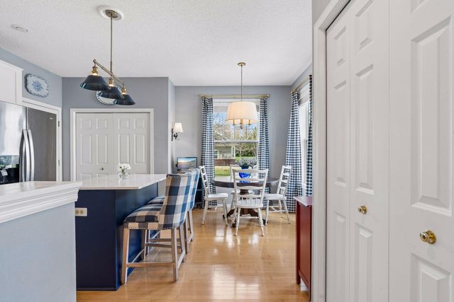 8377 Crabapple Court, Victoria, MN 55386