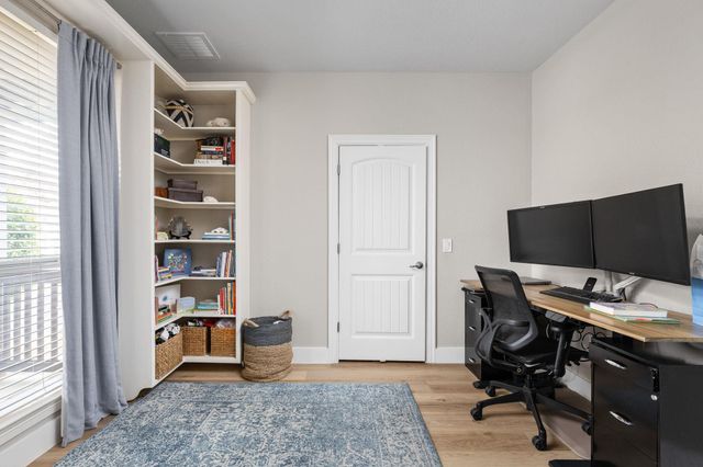 3824 Hermalinda ST, Austin, TX 78723