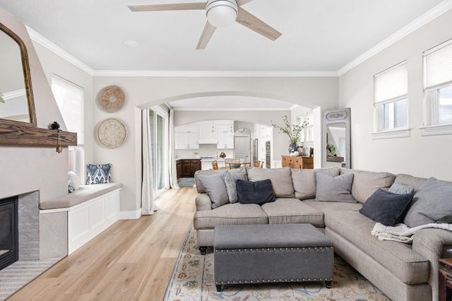 3824 Hermalinda ST, Austin, TX 78723