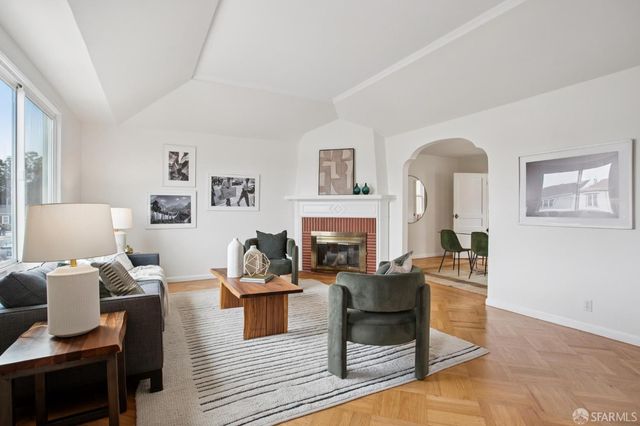 20 Forest View Drive, San Francisco, CA 94132
